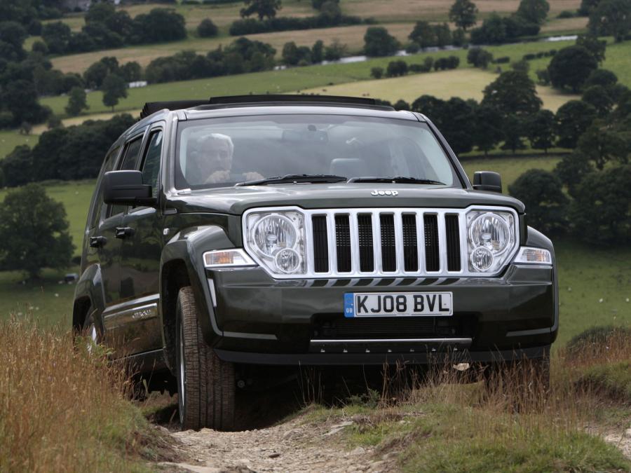  Jeep Cherokee Limited CRD 2007 года  (UK) (фото 16 из 30)